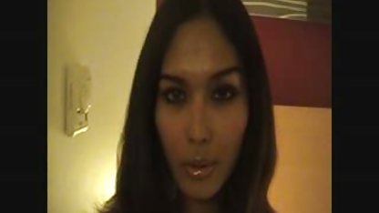 Dengan tubuh video bokep mom japan yang sempurna, nenek menyebalkan kontol