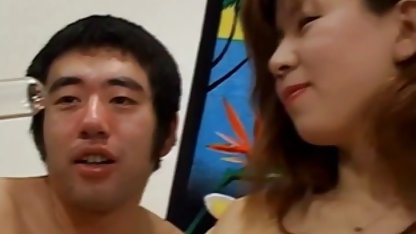 Toket kencang remaja, toket besar dan mengisap bokep tante japanese dildo